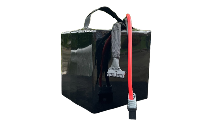 中大型吊運無人機(jī)電池